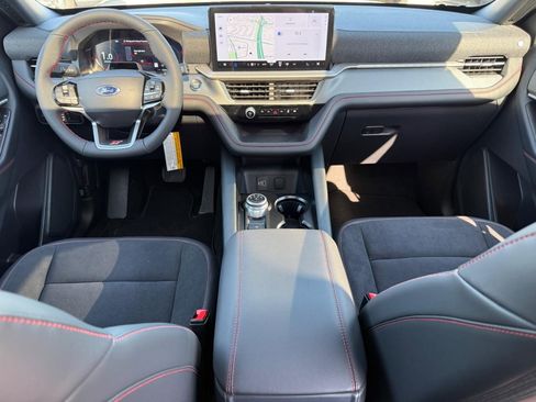 New 2026 Ford Explorer ST AWD/4WD image 9