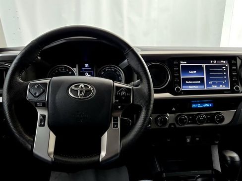 Certified 2023 Toyota Tacoma SR5 AWD/4WD image 27