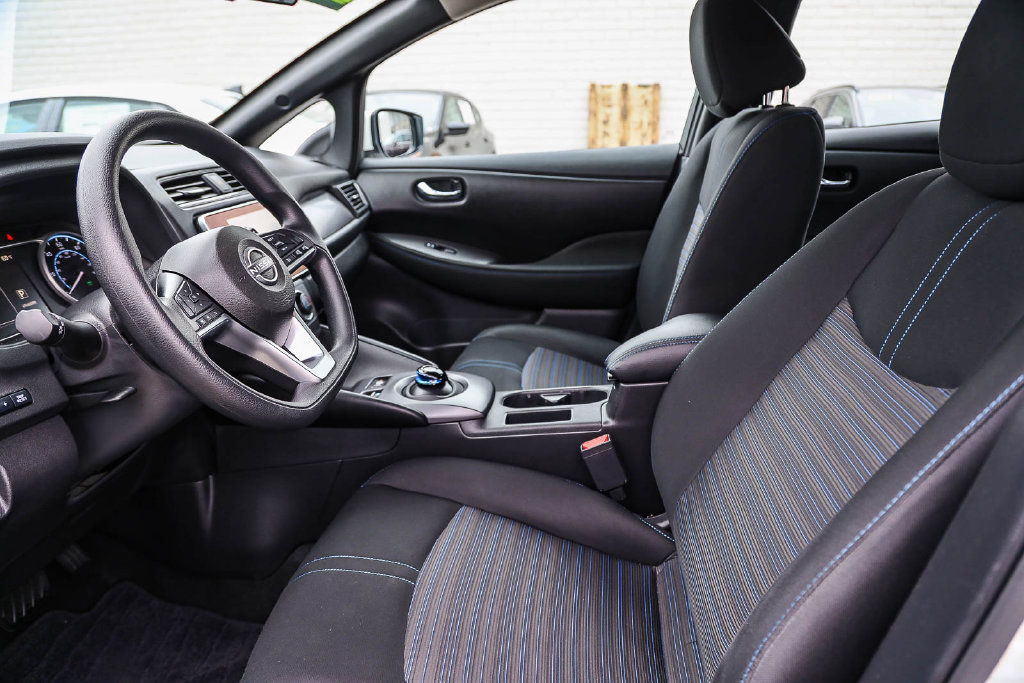 Used 2023 Nissan Leaf S FWD image 18