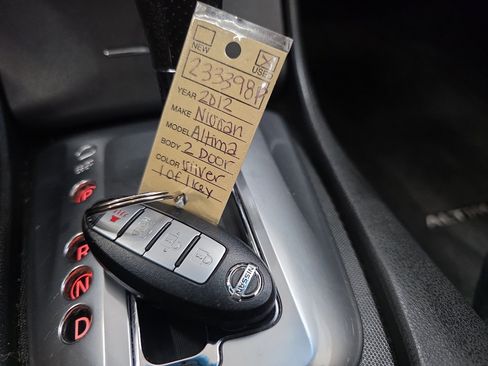 Used 2012 Nissan Altima 3.5 SR image 56