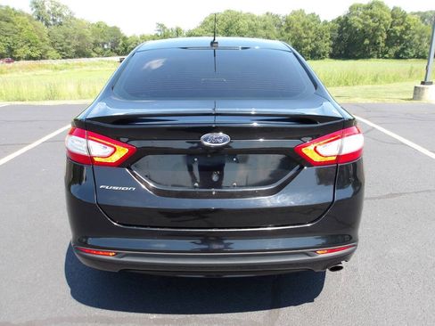 Used 2016 Ford Fusion S w/ Equipment Group 101A FWD image 4