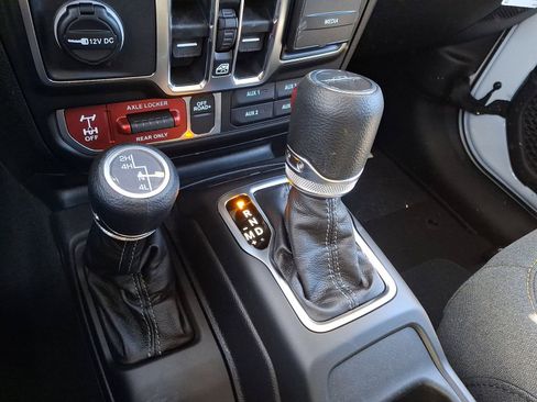 New 2026 Jeep Gladiator Willys image 7