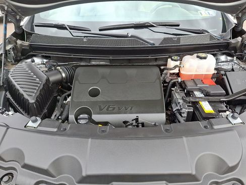 Used 2024 Chevrolet Traverse LS w/ Safety Package image 29