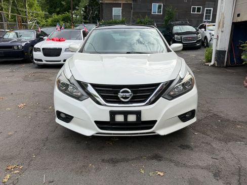 Used 2018 Nissan Altima 2.5 SR w/ SR Special Edition FWD image 16