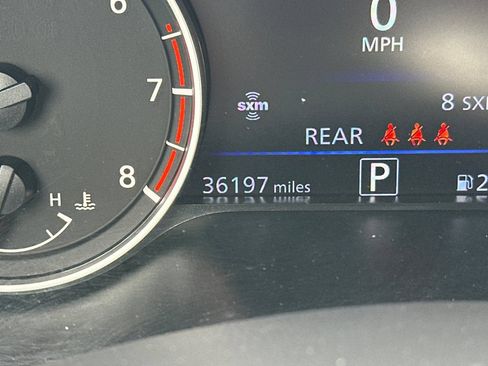 Used 2025 Nissan Altima 2.5 SV FWD image 24