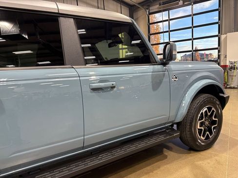 Used 2022 Ford Bronco Outer Banks image 30