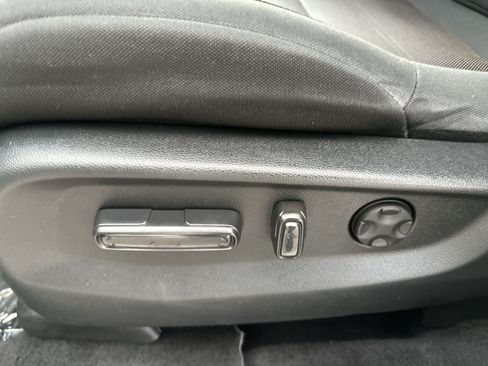 Used 2022 Honda CR-V EX image 14