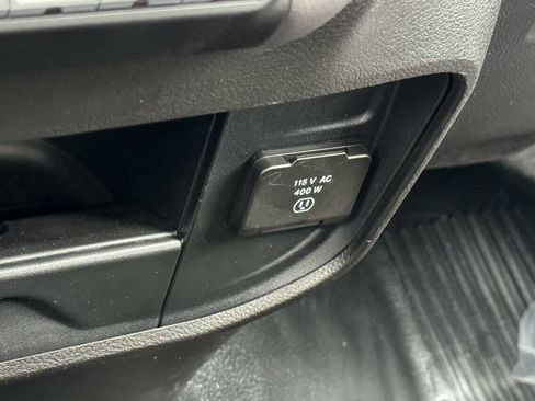 Used 2024 RAM 5500 SLT w/ Quick Order Package 2YG SLT AWD/4WD image 25