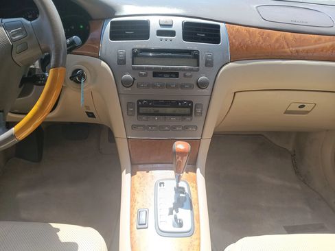 Used 2006 Lexus ES 330 FWD image 16