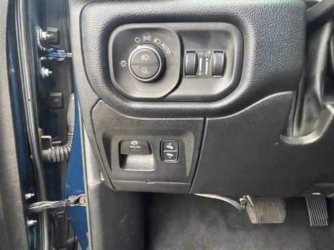 Used 2022 RAM 1500 Laramie w/ Sport Appearance Package RWD image 21