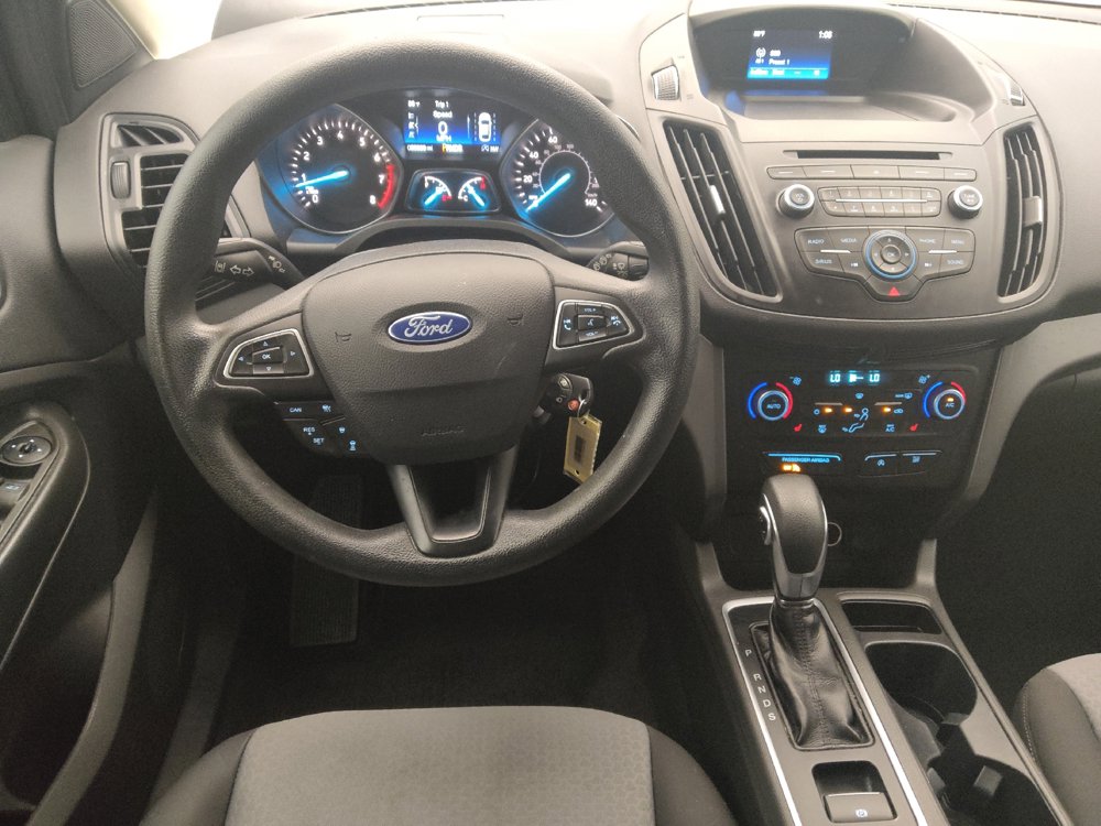 Used 2018 Ford Escape SE w/ Ford Safe & Smart Package FWD image 22