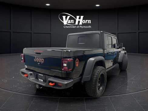 Used 2024 Jeep Gladiator Mojave w/ Technology Group AWD/4WD image 7
