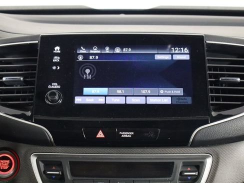Used 2023 Honda Passport TrailSport image 28