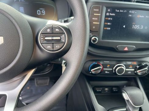 Used 2024 Kia Soul LX w/ Option Group 015 image 21