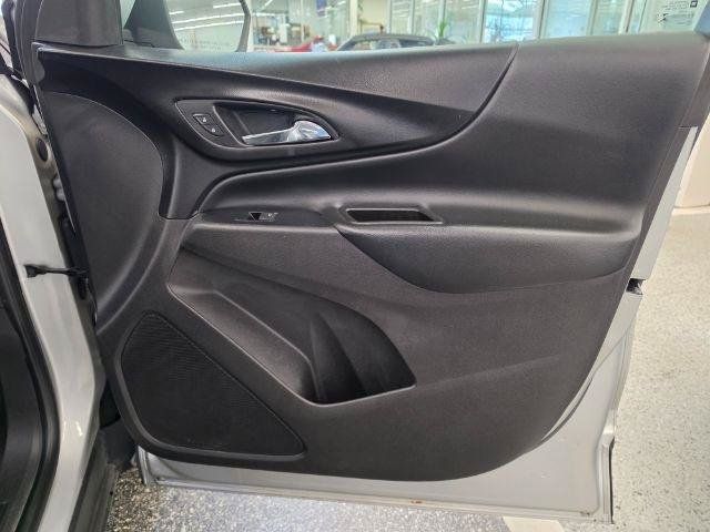 Used 2019 Chevrolet Equinox LT AWD/4WD image 30