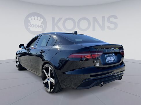 Used 2020 Jaguar XE S RWD image 14