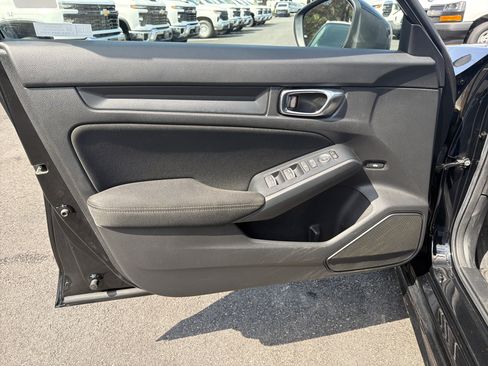 Used 2024 Honda Civic Sport image 14
