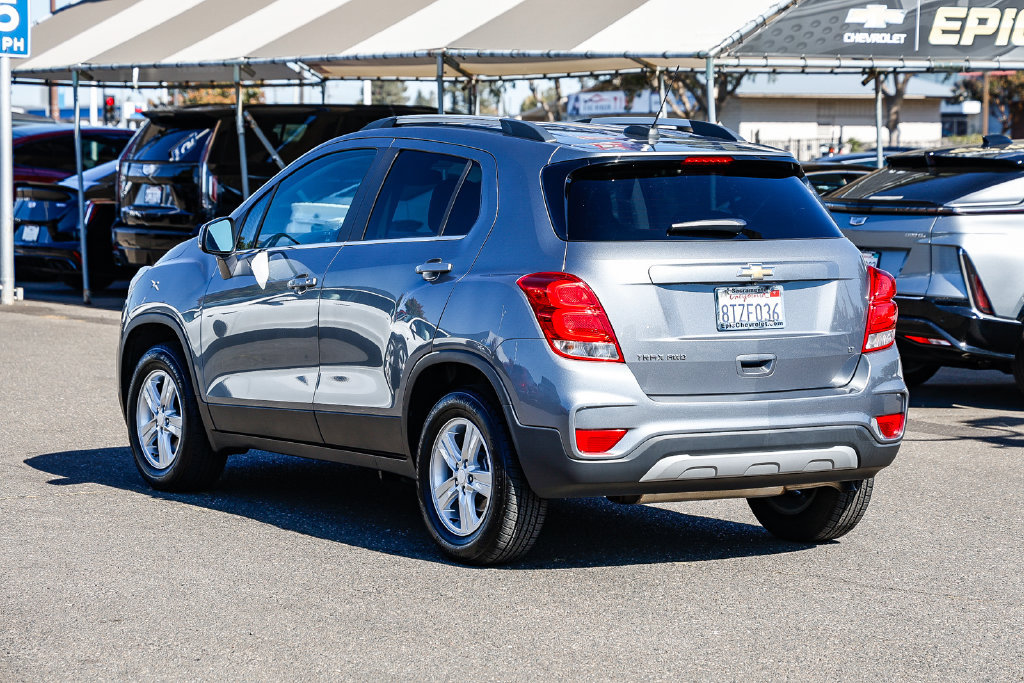 Certified 2020 Chevrolet Trax LT AWD/4WD image 2