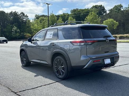 New 2026 Nissan Pathfinder SL AWD/4WD image 6