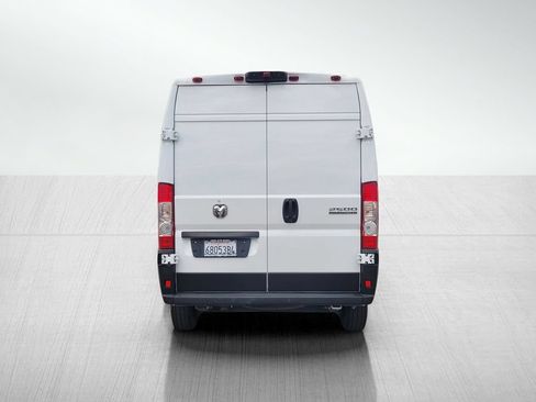 Used 2025 RAM ProMaster 2500 w/ Convenience Group FWD image 5