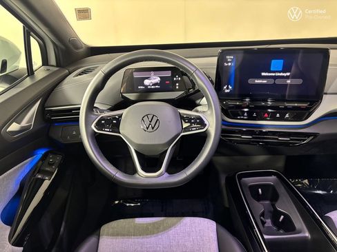 Used 2024 Volkswagen ID.4 2WD image 18