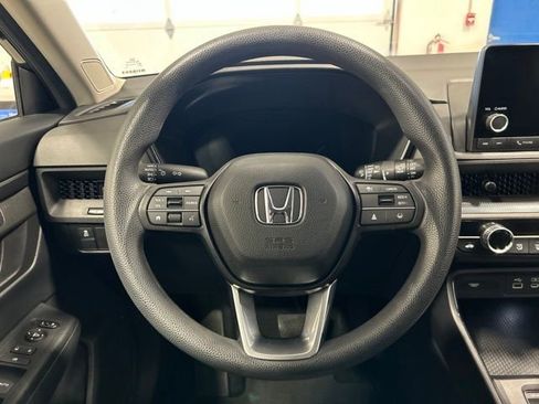 Used 2024 Honda CR-V EX image 16