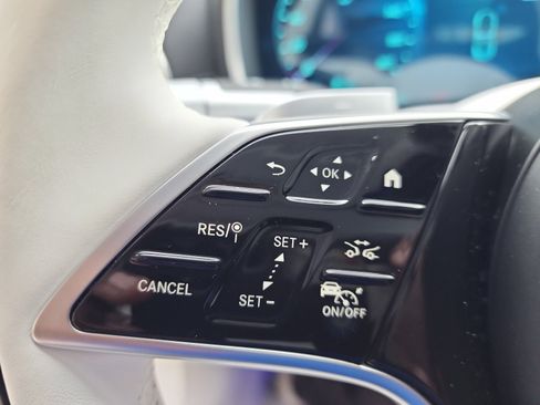 New 2026 Mercedes-Benz Maybach SL 680 image 17