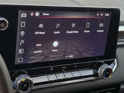 Used 2024 GMC Canyon Elevation w/ Trailering Package image 21