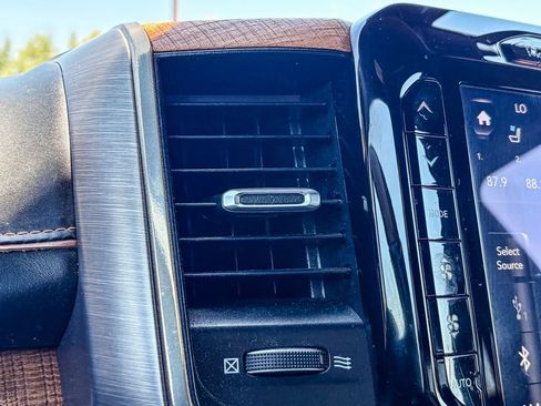 Used 2020 RAM 1500 Limited AWD/4WD image 30