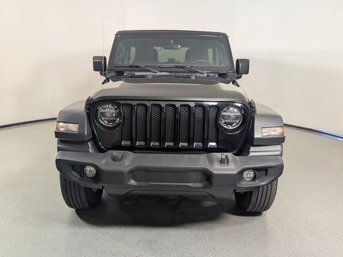 Used 2022 Jeep Wrangler Unlimited Sport w/ Sun And Sound Package AWD/4WD image 2