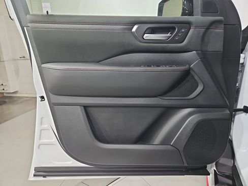 New 2026 Nissan Armada NISMO image 10