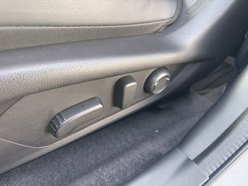 Certified 2025 Subaru Crosstrek 2.5i Limited image 11