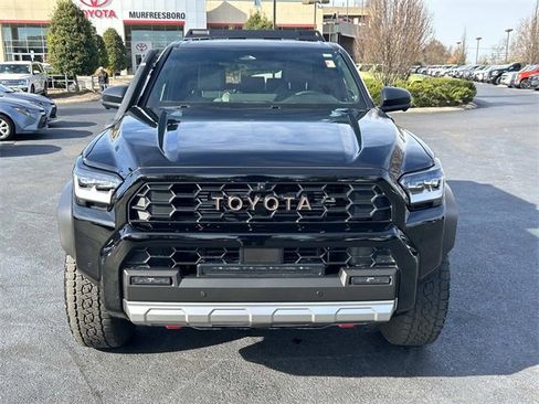 Used 2025 Toyota 4Runner Trailhunter image 9