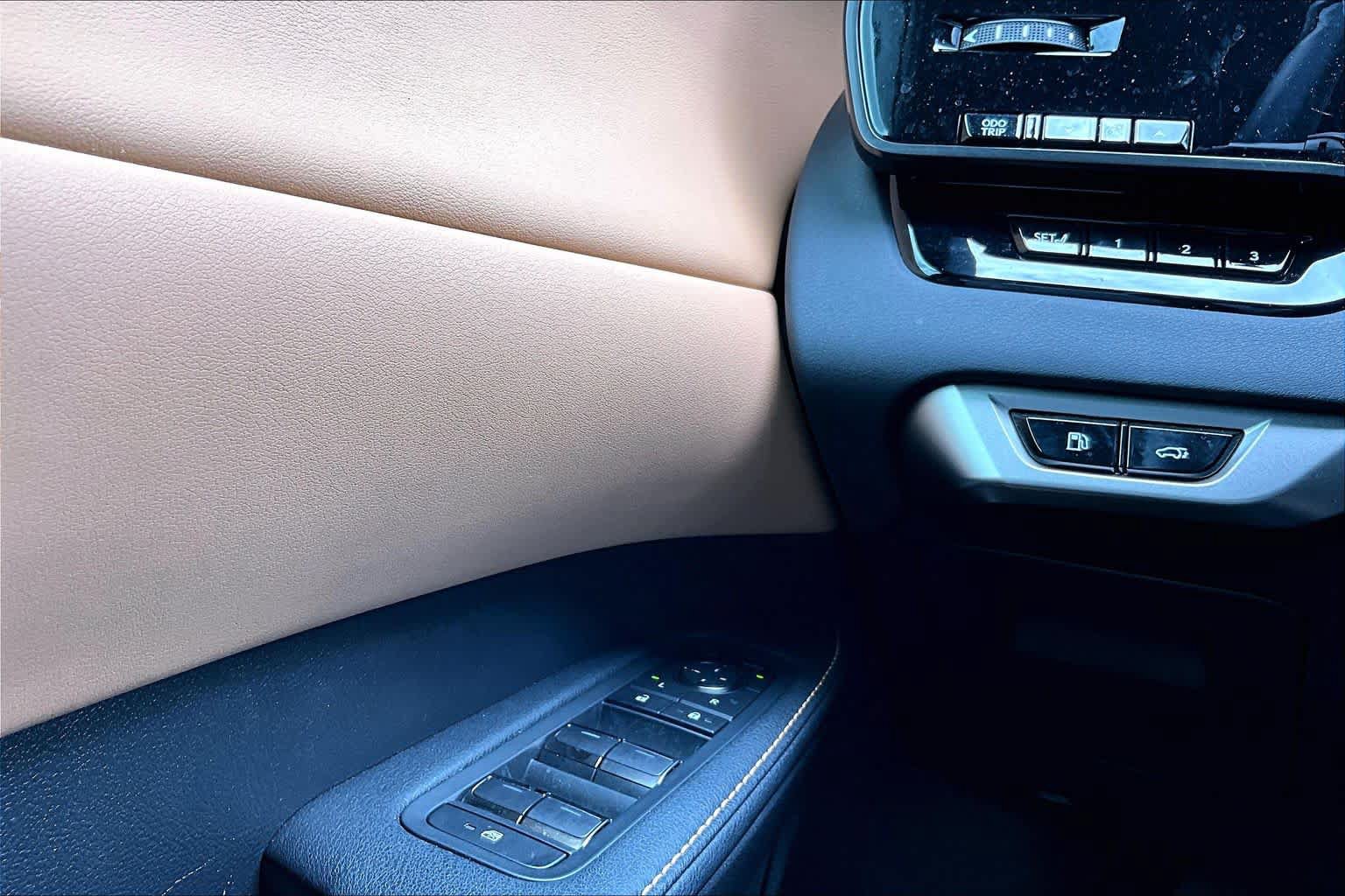 Used 2023 Lexus RX 350 Premium w/ Cold Area Package FWD image 35