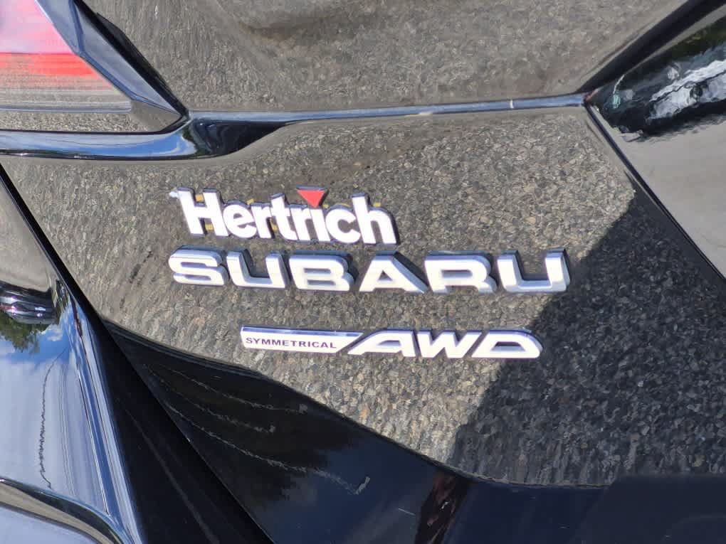 Used 2025 Subaru Outback Limited AWD/4WD image 26