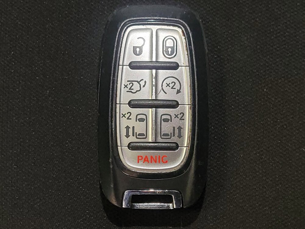 Used 2023 Chrysler Voyager LX FWD image 32
