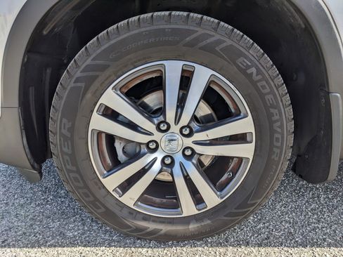 Used 2017 Honda Pilot EX-L image 11