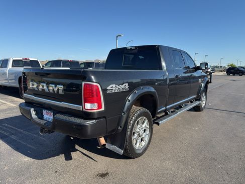 Used 2017 RAM 2500 Limited AWD/4WD image 9