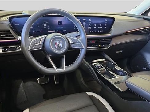 Used 2025 Buick Envision Sport Touring image 20