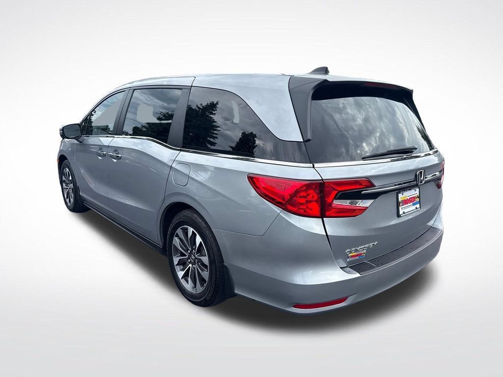 Certified 2024 Honda Odyssey EX-L image 3