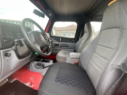 Used 1997 Jeep Wrangler SE AWD/4WD image 18