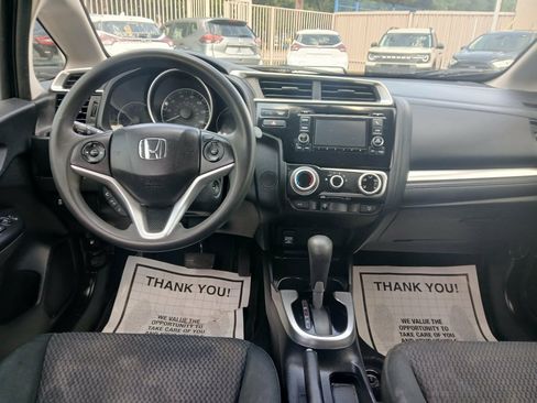 Used 2018 Honda Fit LX image 12