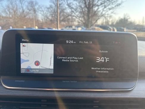 Used 2021 Kia Telluride SX w/ SX Prestige Package image 22