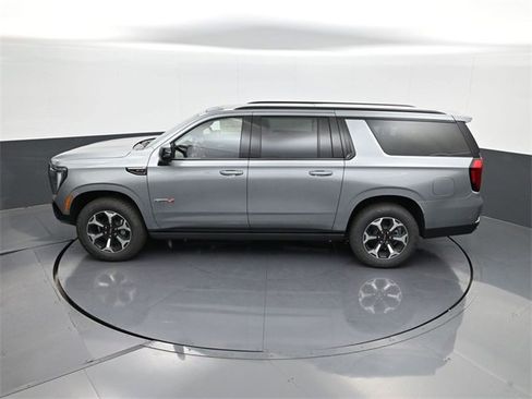 New 2026 GMC Yukon XL AT4 w/ AT4 Premium Plus Package image 21