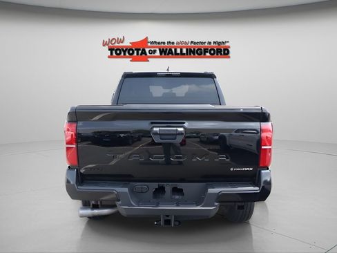 New 2025 Toyota Tacoma TRD Off-Road AWD/4WD image 3