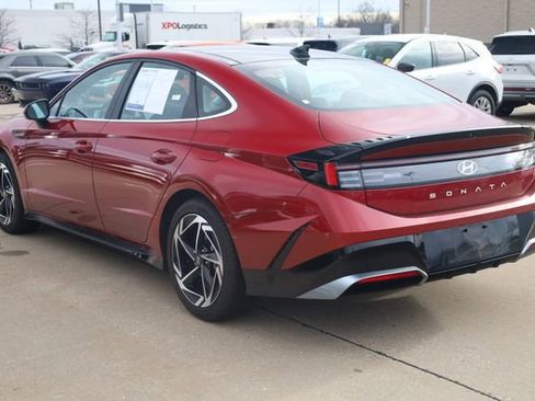 Used 2024 Hyundai Sonata SEL w/ Convenience Package image 6