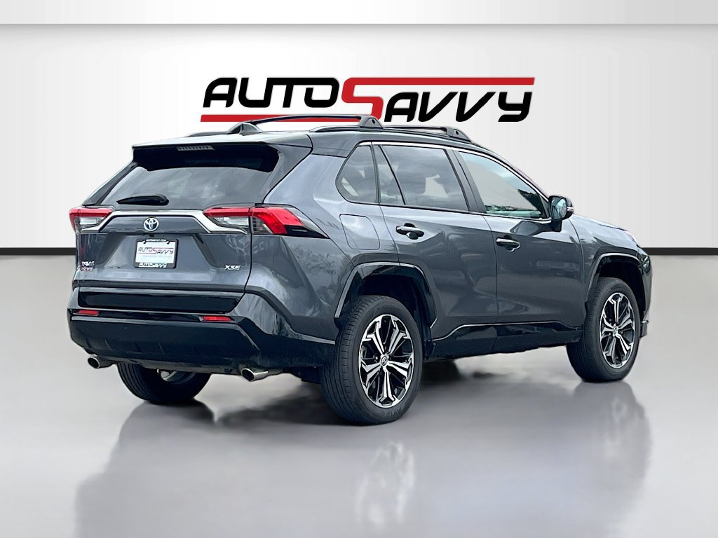 Used 2024 Toyota RAV4 XSE w/ Weather Package AWD/4WD image 7