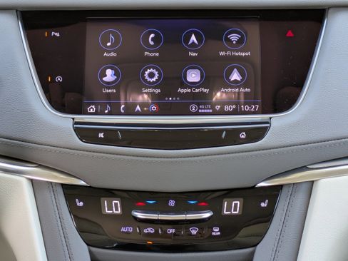 Certified 2022 Cadillac XT5 Premium Luxury image 16