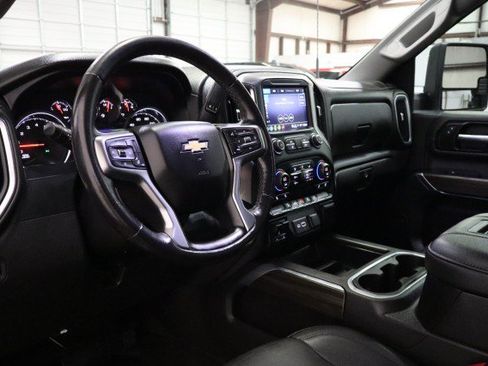 Used 2022 Chevrolet Silverado 2500 LT w/ Convenience Package AWD/4WD image 34