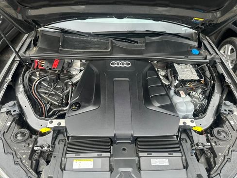 Used 2024 Audi Q7 2.0T Premium image 23